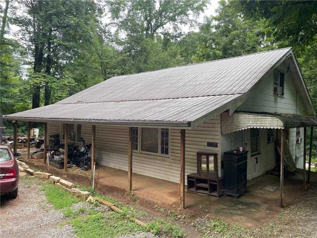 1442 S Main Street