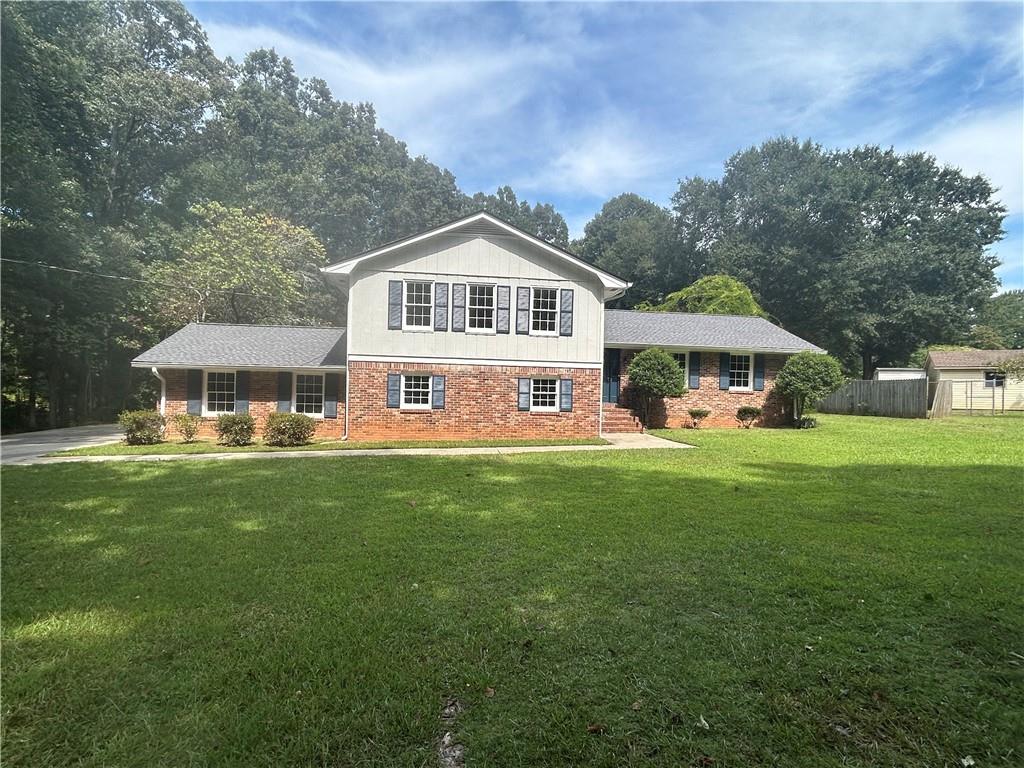 2270 Old Concord Drive SE
