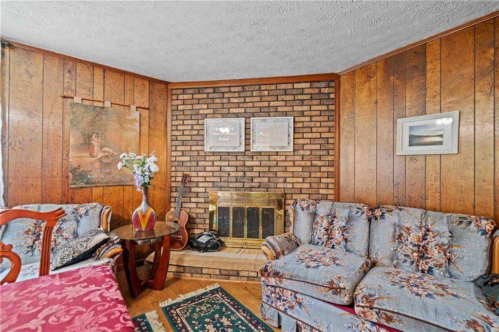 3838 Chattahoochee Drive