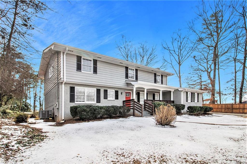 4071 WILLIAMSBURG Drive