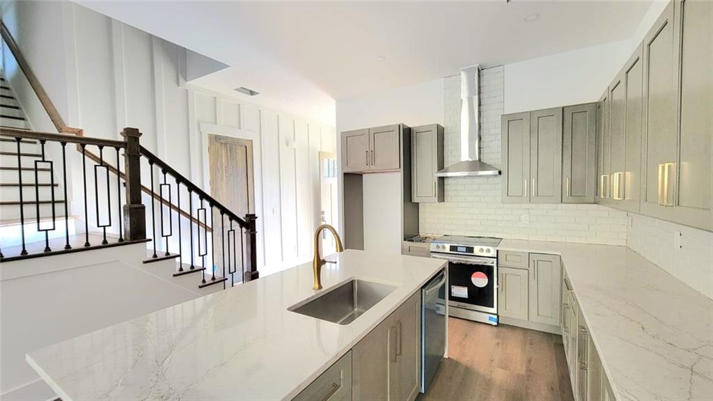 115 Stoneybrook Drive