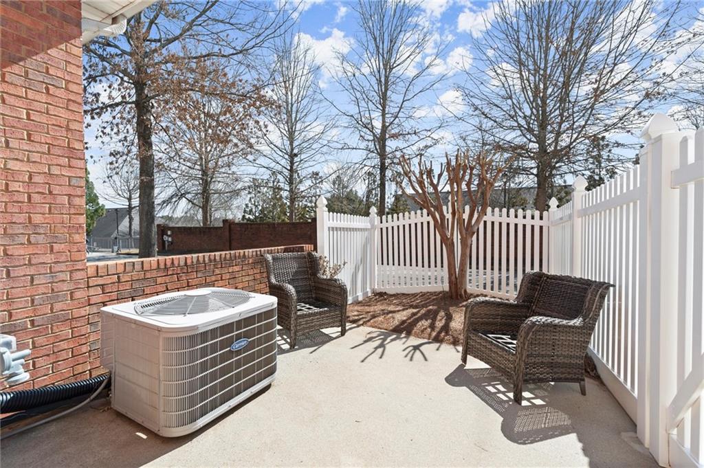 8730 Parker Place, Roswell, Georgia image 47