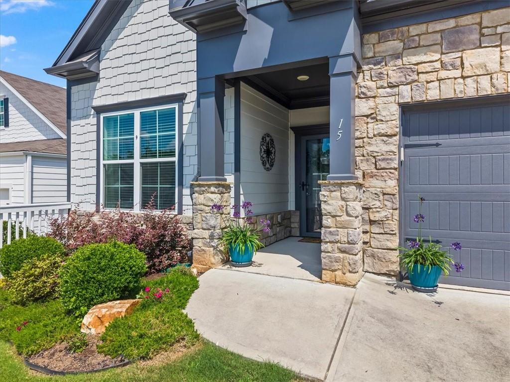 15 S Cornucopia Bend