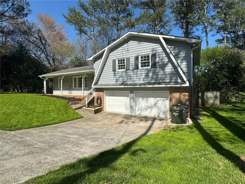 MLS: 7543395