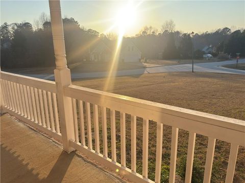 302 Mountberry Court Loganville GA 30052