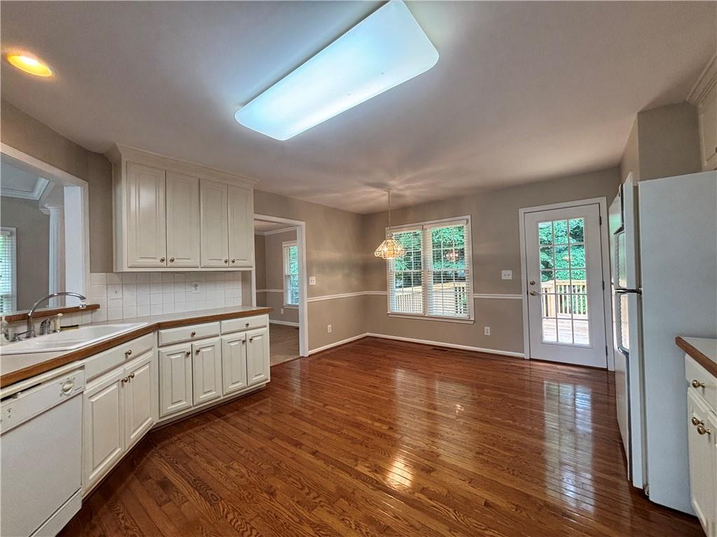 208 Regency Court, Acworth, Georgia image 11