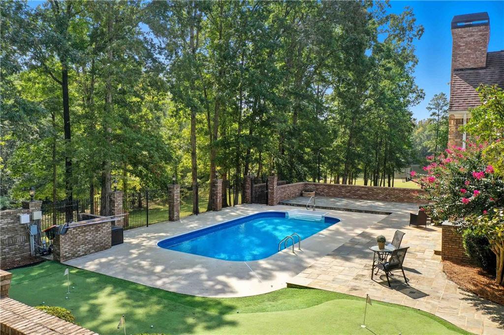 598 Elliott Road