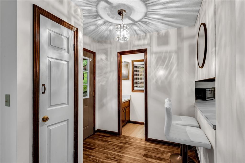 200 Villa Road 125