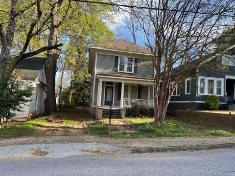 Photo of 1037 OAK Street, Atlanta, GA 30310 (MLS # 7745371)