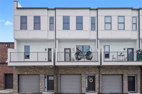 Condo For Sale - 2030 Main Street #206<br/> Atlanta, GA 30318
