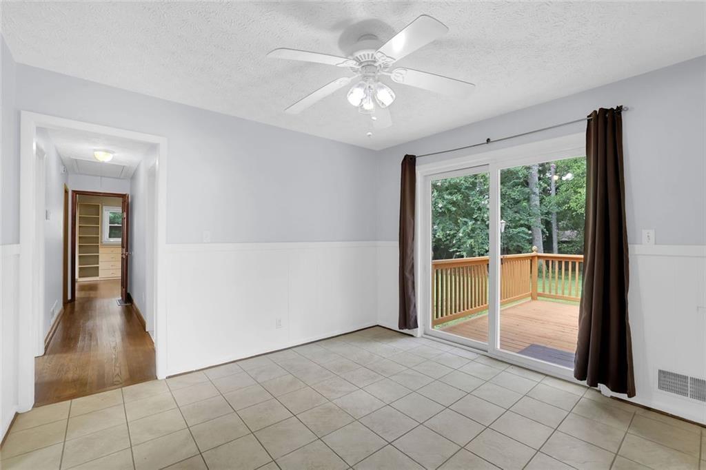 1563 Rockbridge Road
