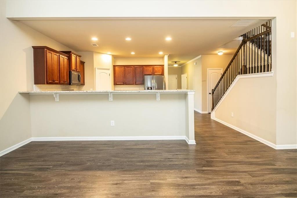 610 Sunflower Drive, Canton, Georgia image 9