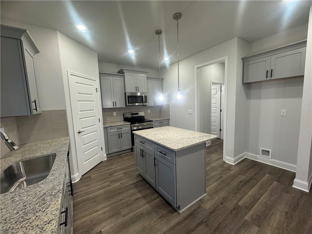 502 Walnut Creek Parkway