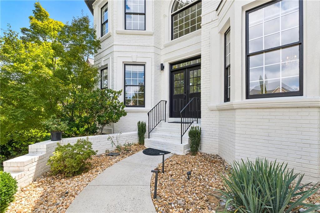575 Saint Regis Lane