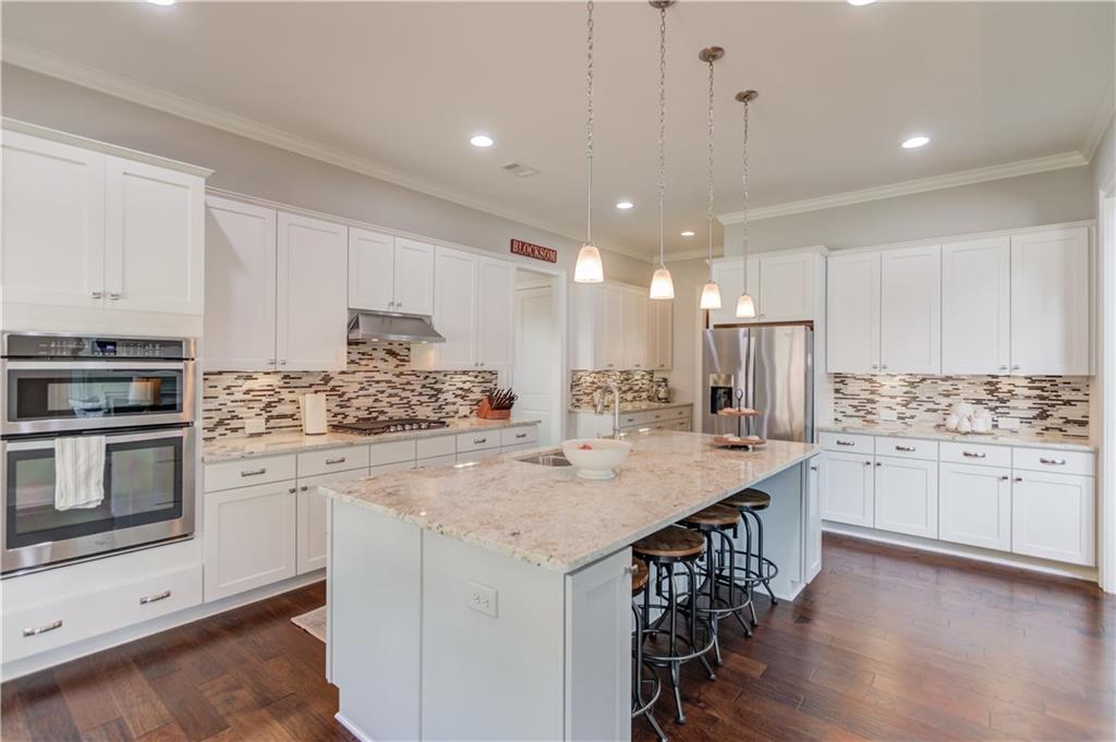 1074 Nash Springs Circle, Lilburn, Georgia image 12