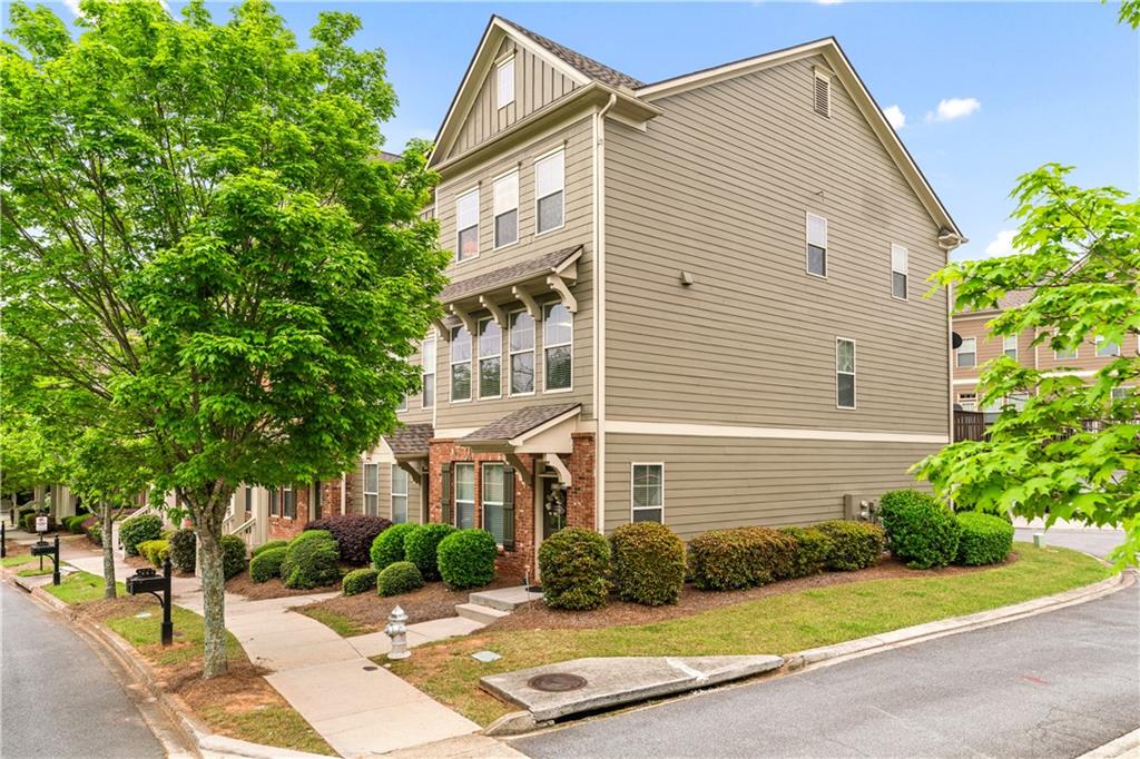 661 Village Field Court, Suwanee, Georgia image 30