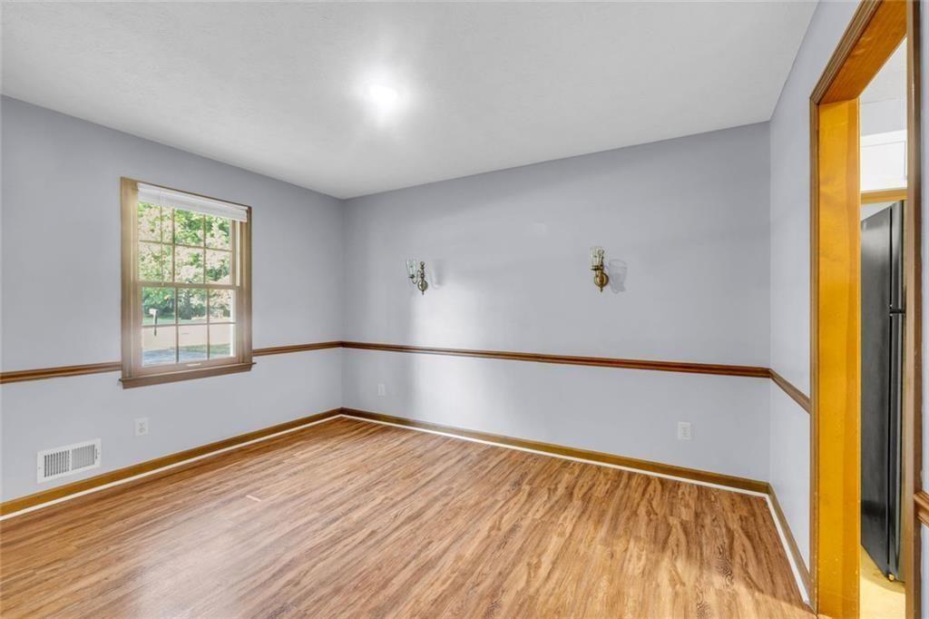 1430 Hillside Place SE