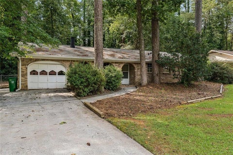 Homes For Sale - 750 Dunleith Court<br/> Stone Mountain, GA 30083