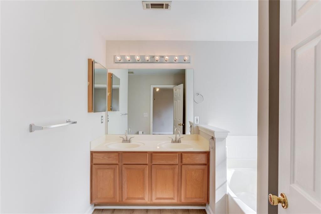 Brook Hollow Trace - Residential