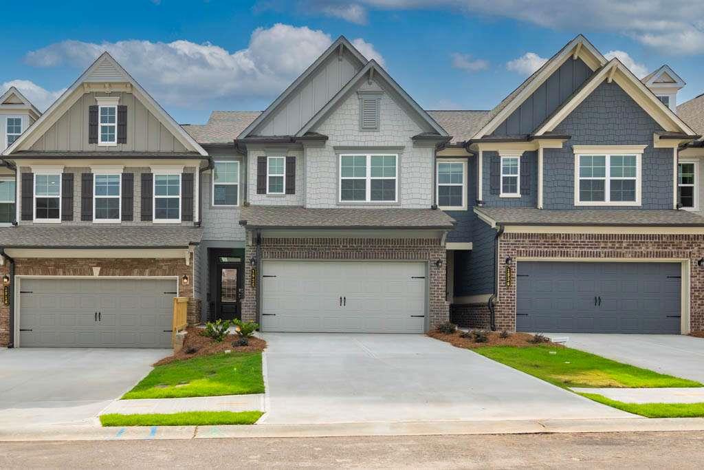 PRIME LOCATION in SUWANEE just minutes away from I-85!!! Beautiful Townhome FOR LEASE! Come enjoy this AMAZING 3 bed/2.5bath LENNAR Townhome with many BELLS & WHISTLES like a LUXURY HOME! Open Concept w/ Hardwoods on Main level. Crisp Clean Kitchen w/White Cab, Granite and SS Appliances. 5-burner Gas Range. Spacious Pantry. SMART HOME w/Ring doorbell and Keyless Entry. 2nd Level has the Owner's Retreat w/Spa like bath. Double Vanity. Soaking Tub and Separate Shower. Huge Closet. Split floor plan w/2 add'l rooms & Bath on other side of stairwell. Lots of Natural Light. Walk in closets. Upper level Laundry Rm. W/D provided. 2-car Garage. Patio. Near Shopping, Restaurants, Dine in Movies and Parks. A Wonderful NEW HOME in a great location! Great school District. Don't miss this one! Currently Tenant occupied.