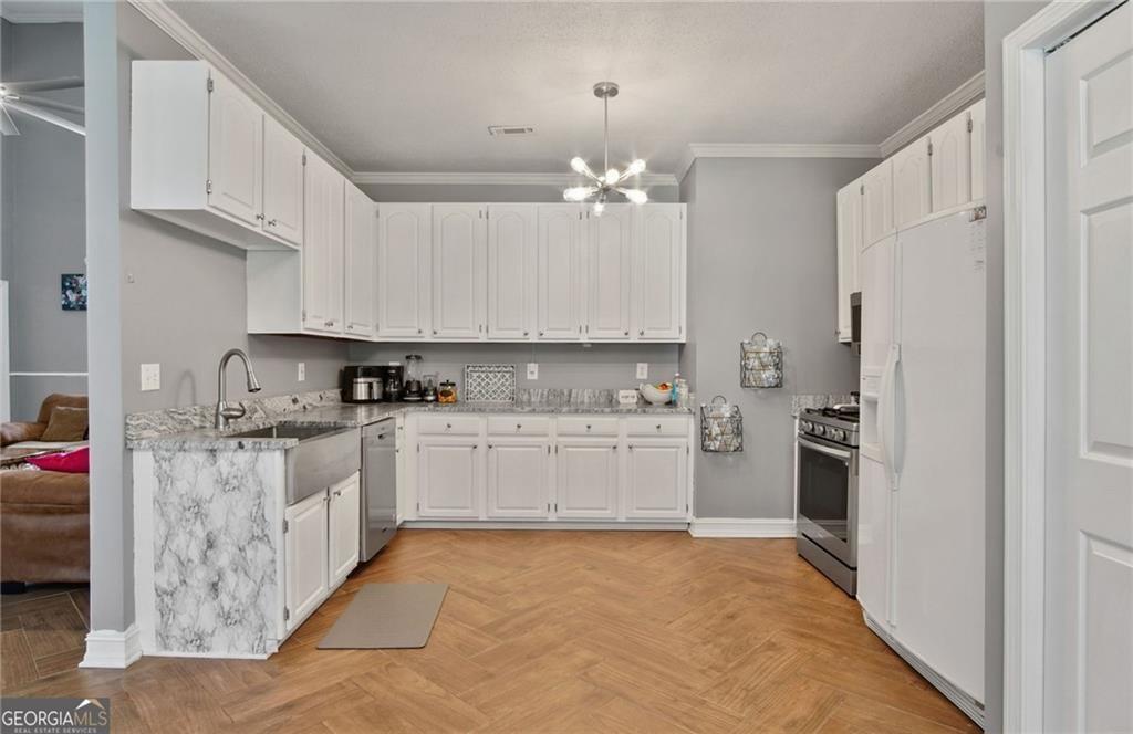 131 Pecan Lake Drive