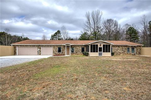 Homes For Sale - 265 Evans Drive<br/> Buchanan, GA 30113