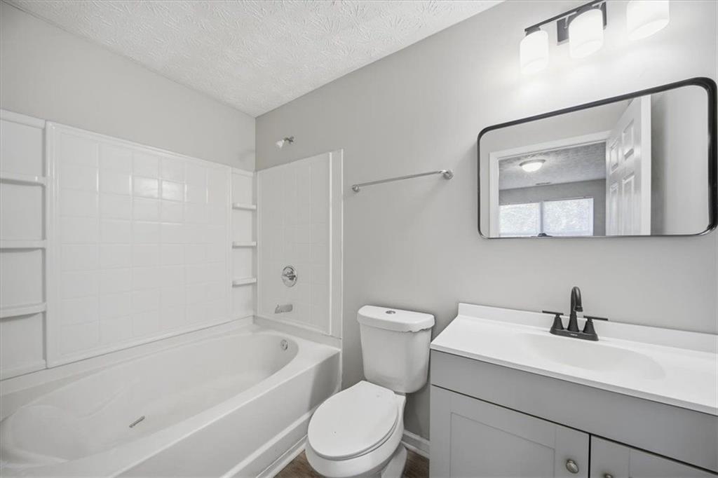 Fairington Ridge Rev 03-01 - Residential