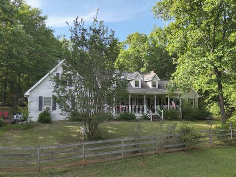 Homes For Sale - 2033 Peeksville Road<br/> Locust Grove, GA 30248
