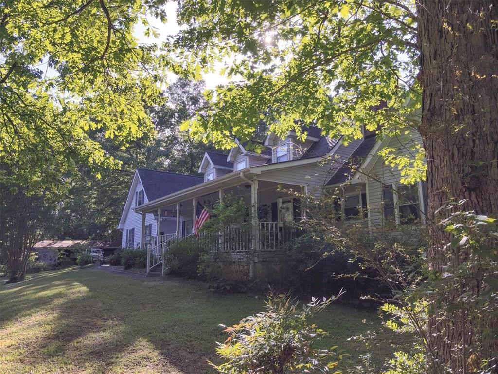 2033 Peeksville Road