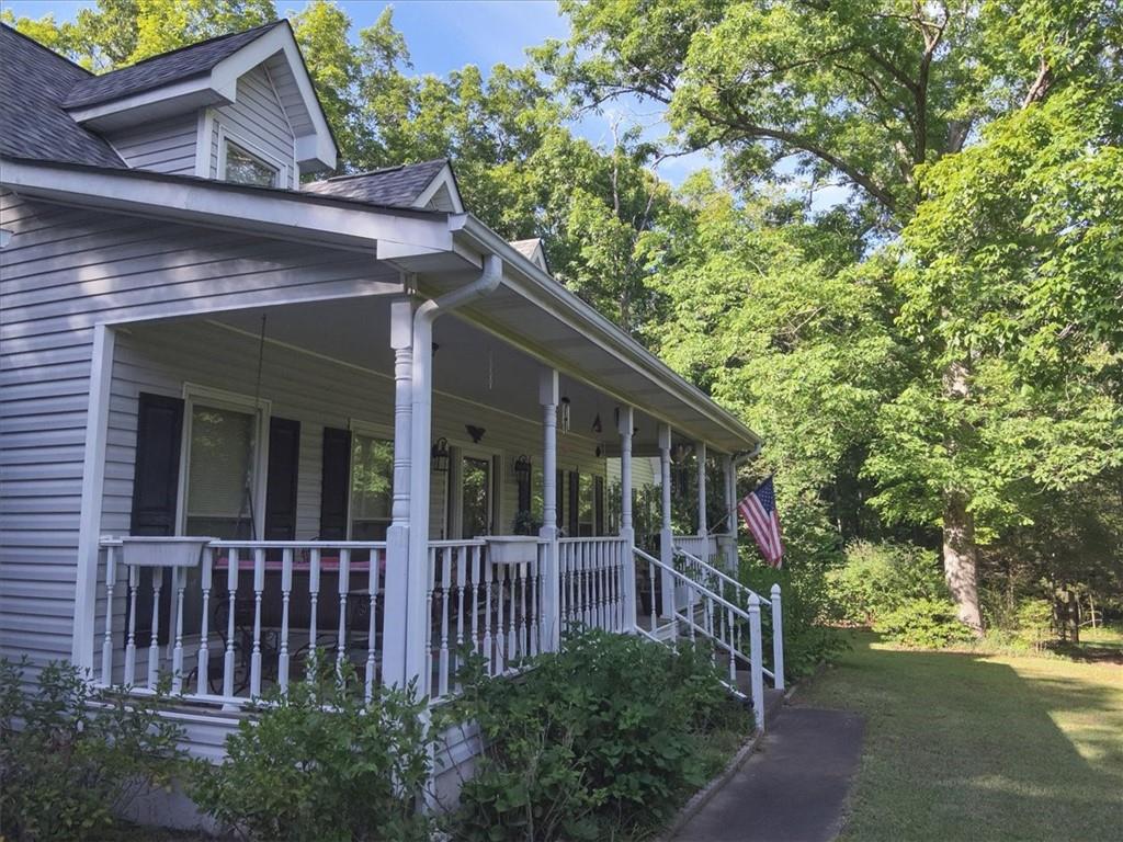 2033 Peeksville Road