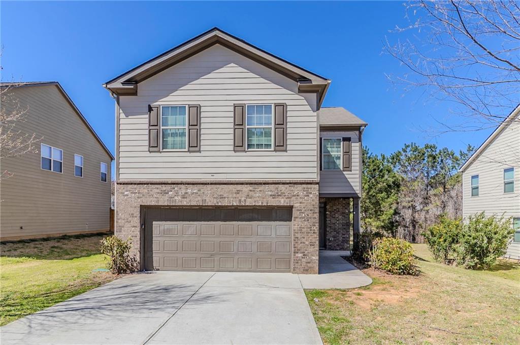 811 Lake Chase, Fairburn, Georgia image 1