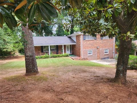 Photo of 1688 Danrich Drive, Decatur, GA 30032 (MLS # 7673896)