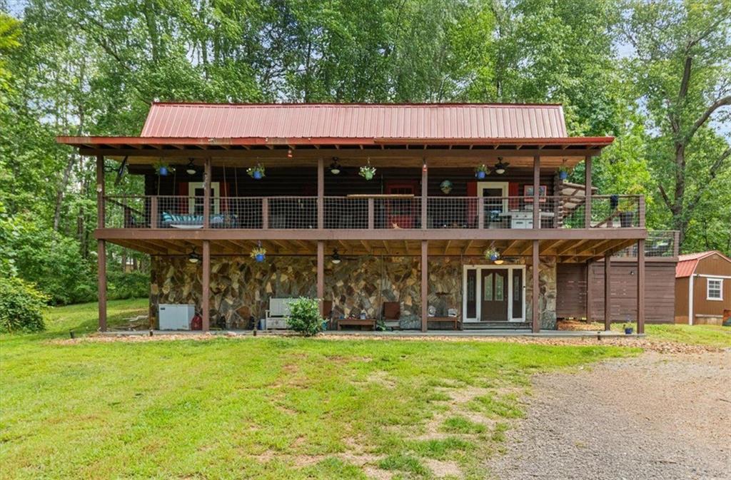 113 GOLDEN property Road