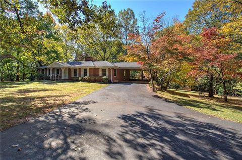 810 Mcconnell Road Powder Springs GA 30127