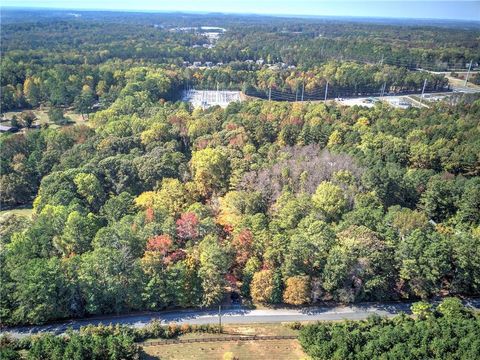 A home in Powder Springs