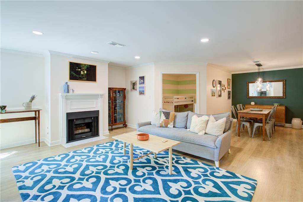 244 13th Street NE 216
