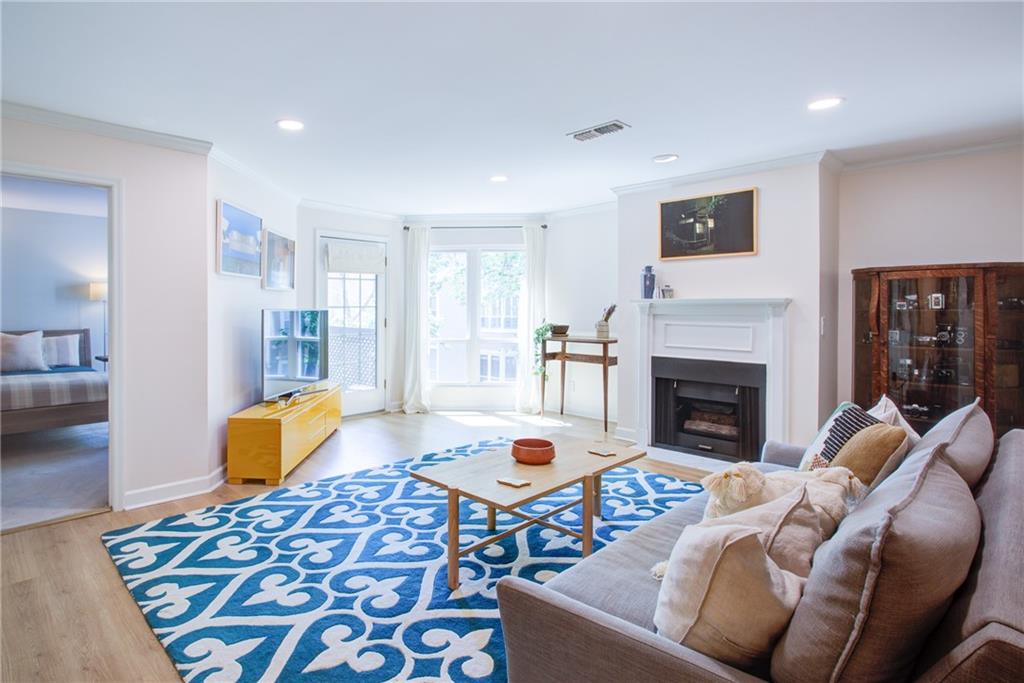 244 13th Street NE 216