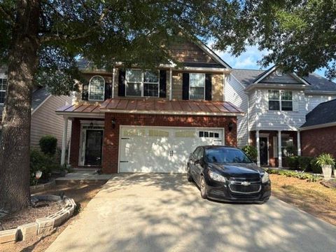 Homes For Sale - 563 Hansen Drive<br/> Henry County, Locust Grove, GA 30248