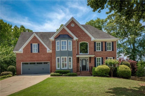 Homes For Sale - 465 Hembree Grove Ovrlk<br/> Roswell, GA 30076
