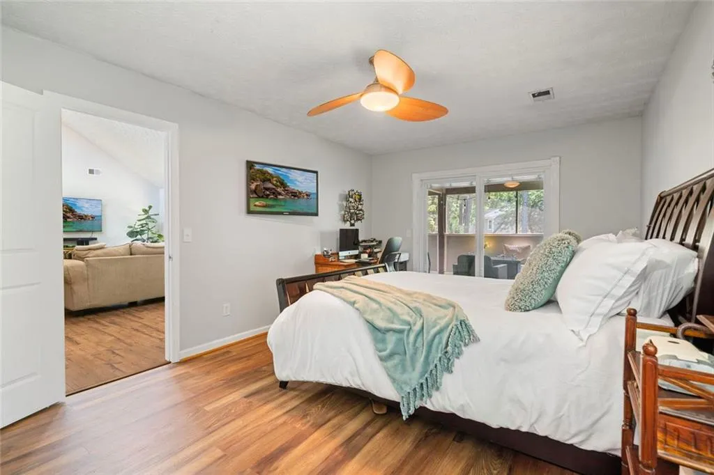 Suwanee, Georgia 30024, United States, 3 Bedrooms Bedrooms, ,2 BathroomsBathrooms,Residential,Active,192312