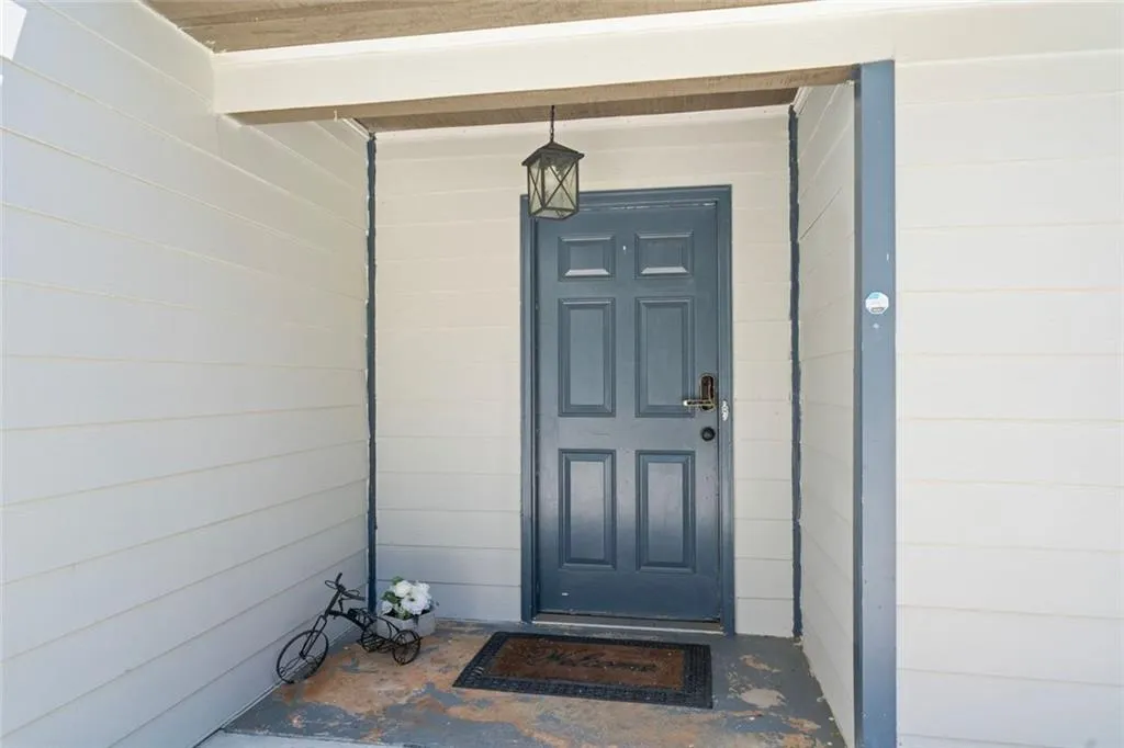 Suwanee, Georgia 30024, United States, 3 Bedrooms Bedrooms, ,2 BathroomsBathrooms,Residential,Active,192312