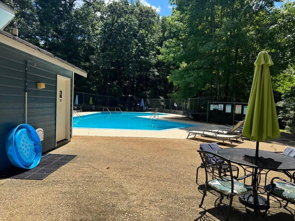 Suwanee, Georgia 30024, United States, 3 Bedrooms Bedrooms, ,2 BathroomsBathrooms,Residential,Active,192312