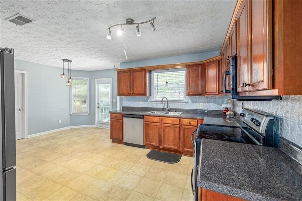 3286 High View Court