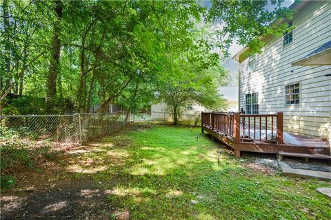 A home in Powder Springs