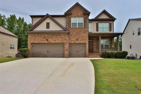 Single Family Residence in Buford GA 4458 MANTOVA Drive.jpg