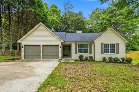 Homes For Sale - 2931 Inverloch Circle<br/> Duluth, GA 30096