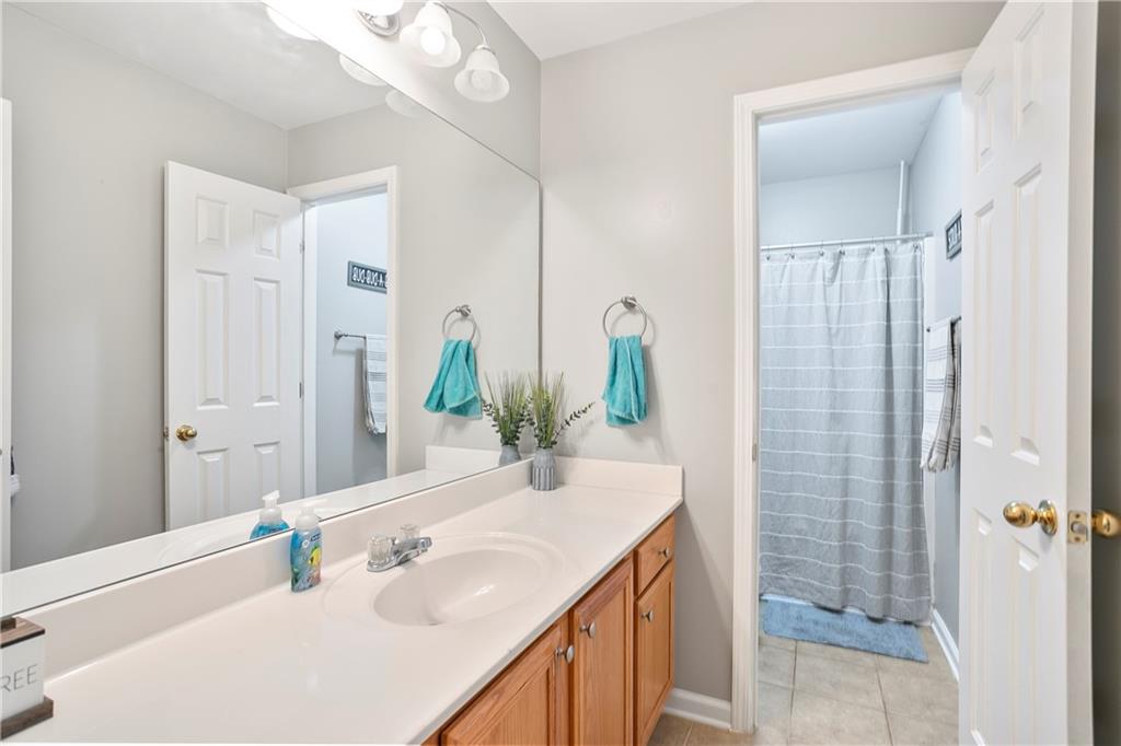 6970 Creek Ridge Drive, Gainesville, Georgia image 25
