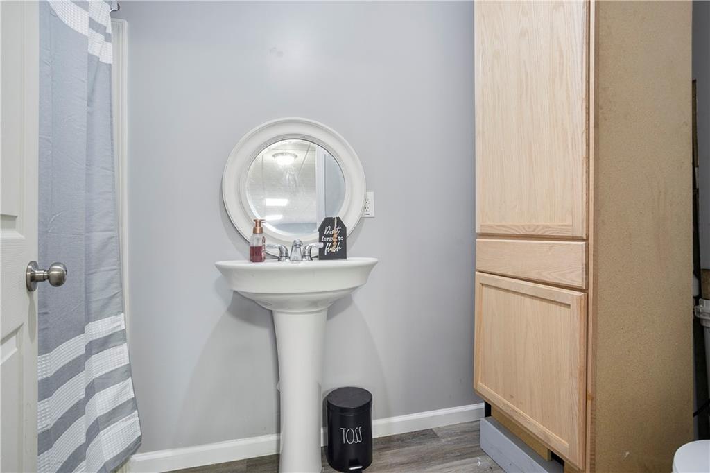 6970 Creek Ridge Drive, Gainesville, Georgia image 32