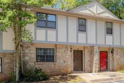 Townhouse For Rent - 1150 Rankin Street<br/> Stone Mountain, GA 30083