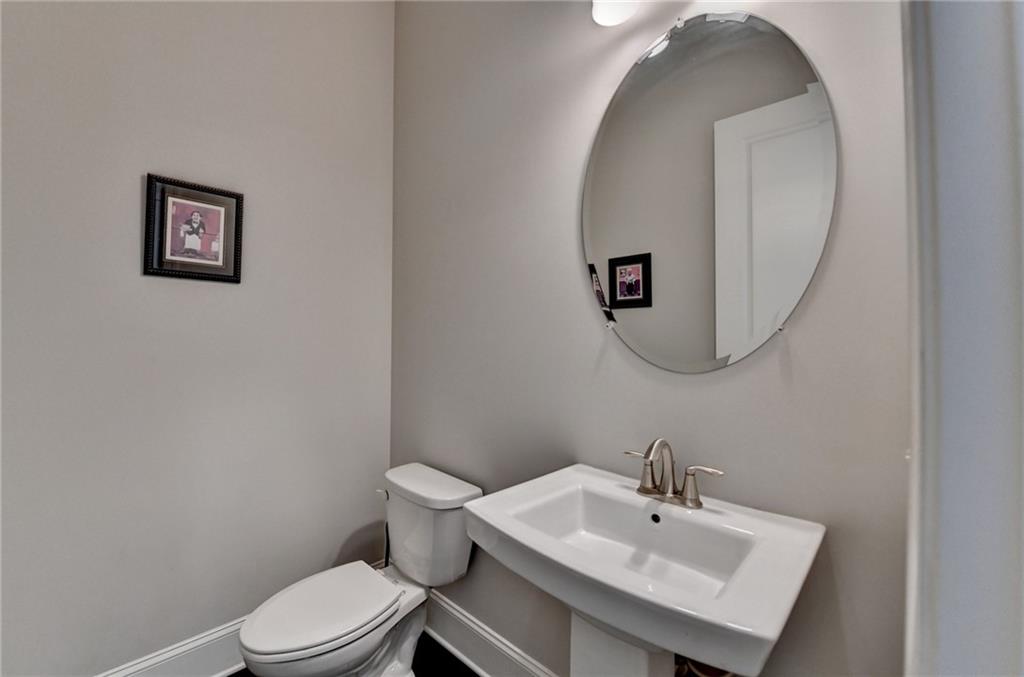 1372 Doublegate Drive, Atlanta, Georgia image 11